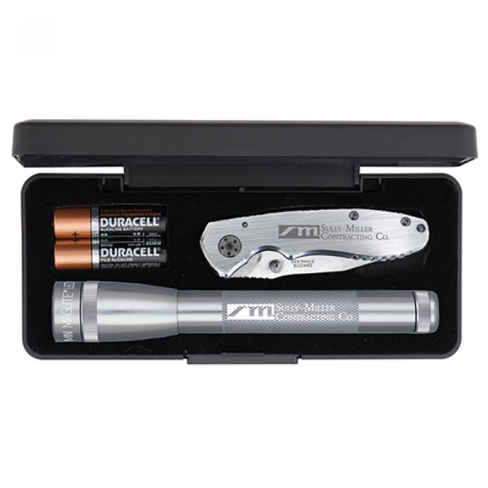Promotional AA LED Mini Mag-Lite with Warhawk Pocket Knives