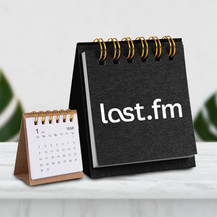 Custom Printed Kraft Paper Mini Desk Calendars
