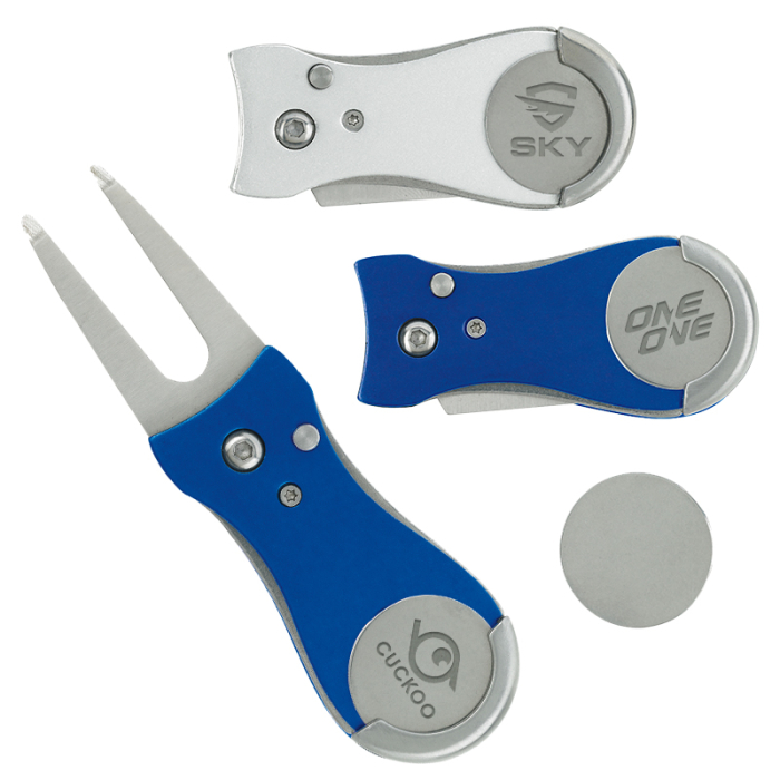 Custom Flip Divot Tool and Markers