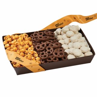 Wall Street with Popcorn, Pretzels and Cookies